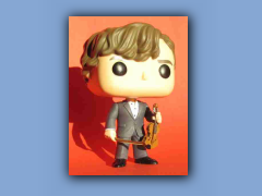 Sherlock with violin.jpg